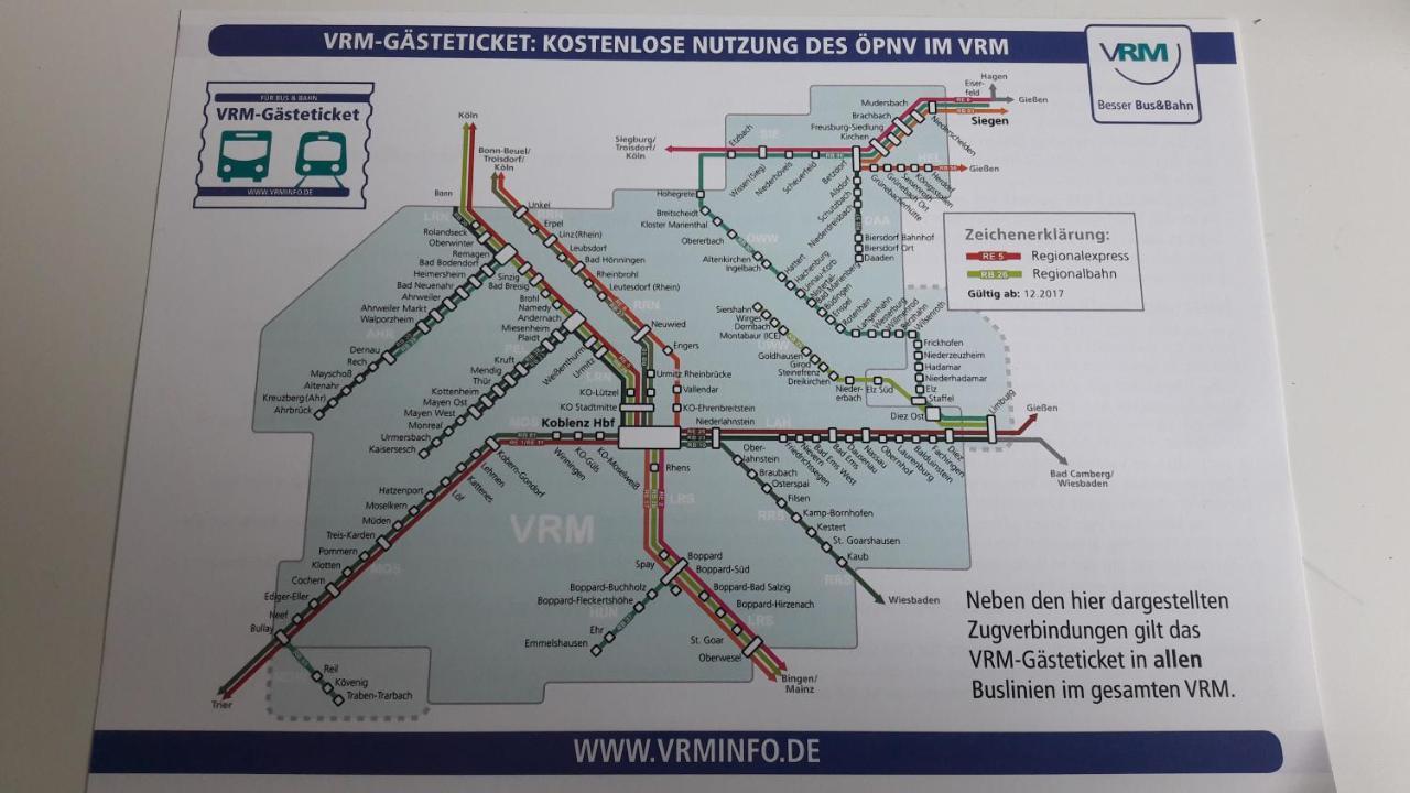 Gaestehaus Burgberg, Weinhaus Fries Kattenes المظهر الخارجي الصورة